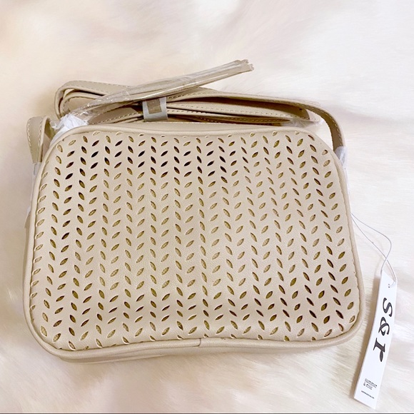 NWT Summer & Rose Delilah Lasercut Crossbody Bag - Picture 5 of 8